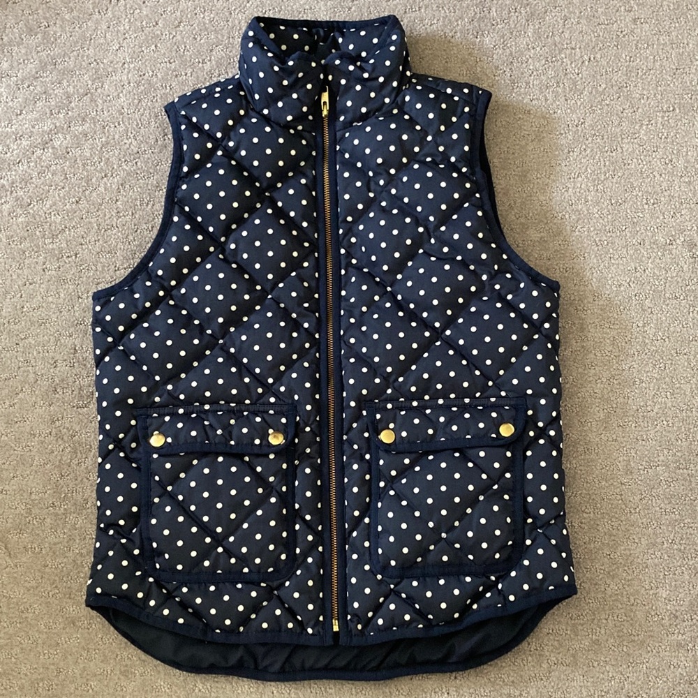 J. CREW navy polka-dot puffer vest, Sz Small.